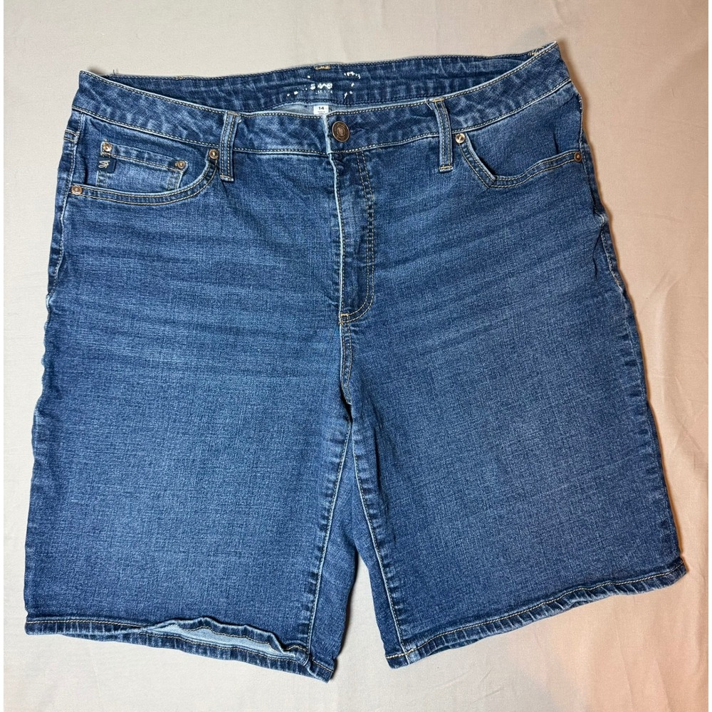 Seven7 Womens Blue Denim Bermuda Shorts Size 14 Medium Wash Stretch Casual Jorts